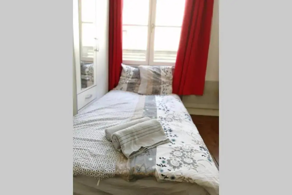STUDIO double dans centre de LIMOGES WIFI