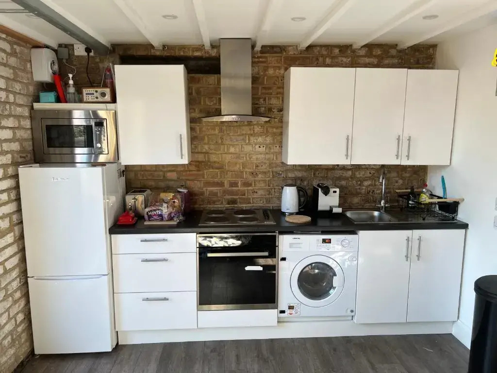 The Old Gin Distillery est 1850