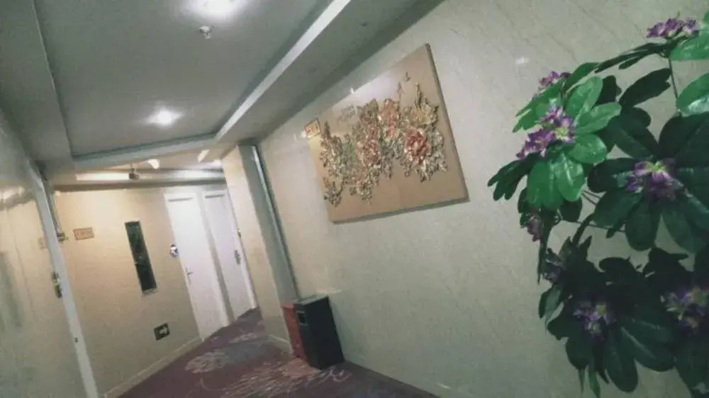 Shanghai Zhijin Hotel