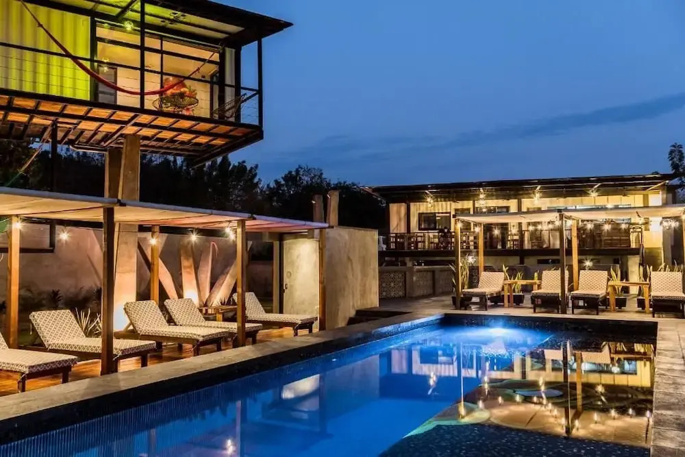 Cabane Container Hotel