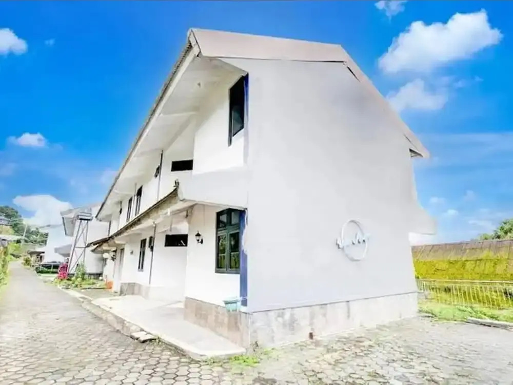 Capital O Cipanas Residence