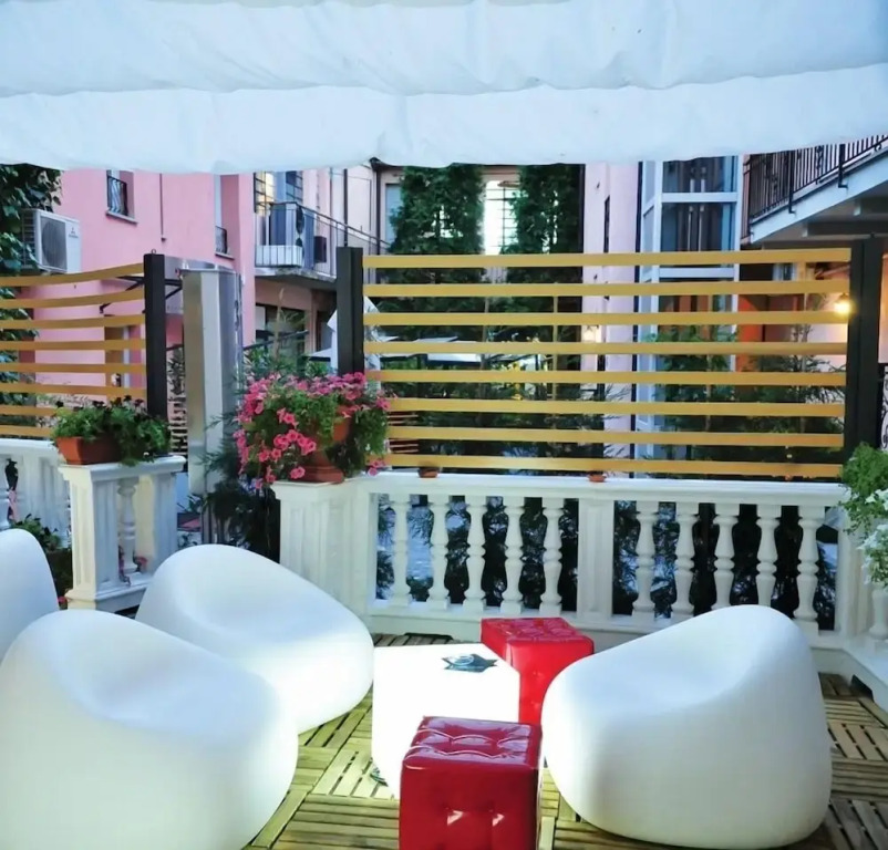 Living Inn