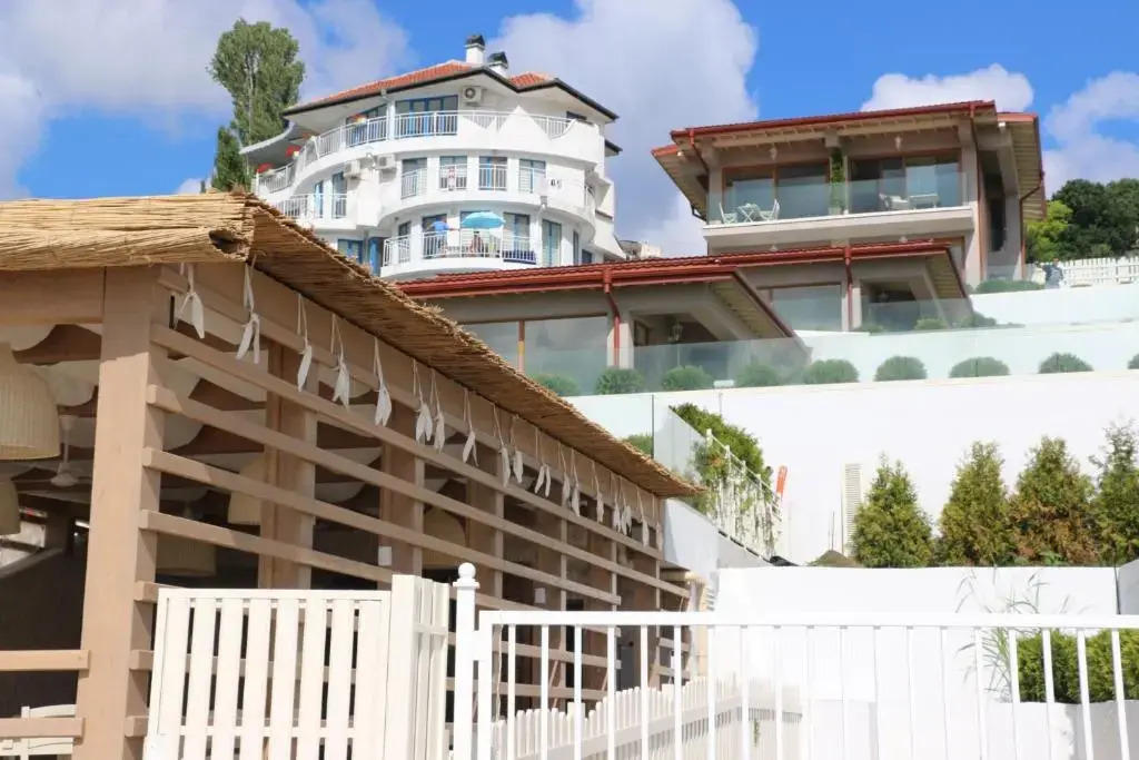 Kabakum Holiday Houses