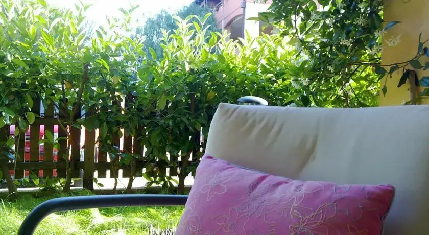 Villetta con giardino