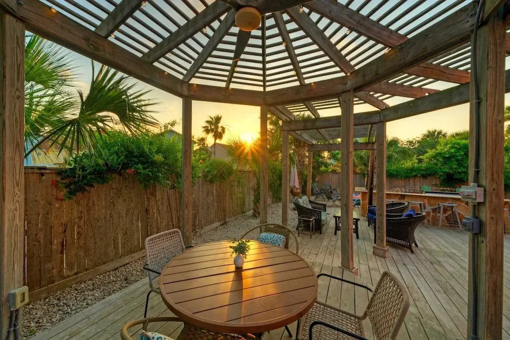 The Koi Marlin Port A Home w/ Pool, Pond, Grill & Near Beach + Marinas