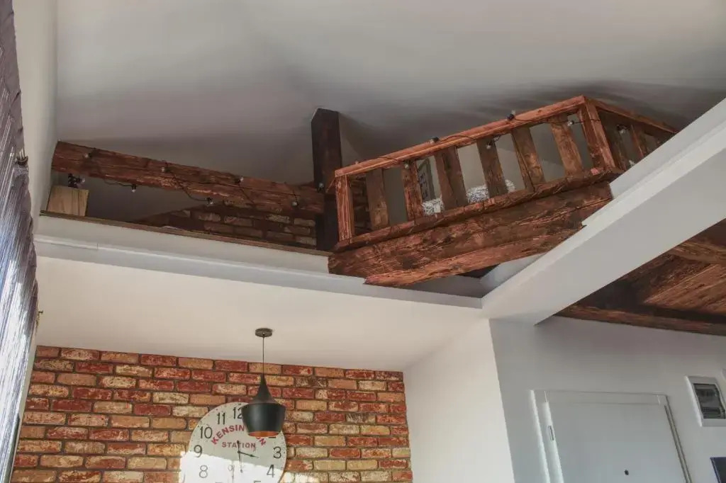 Attic 7