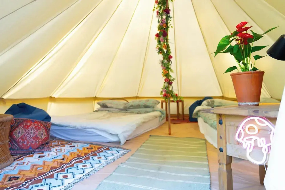 Hapus Hideaway Retreat Site, Sleeps 29