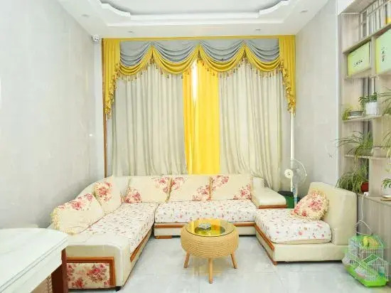 Jiayuan Holiday Hotel