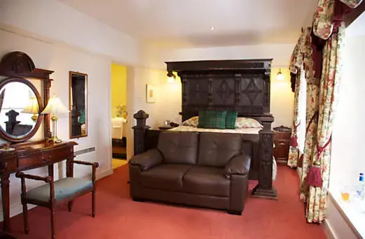 Ullinish Apartments at Ullinish House