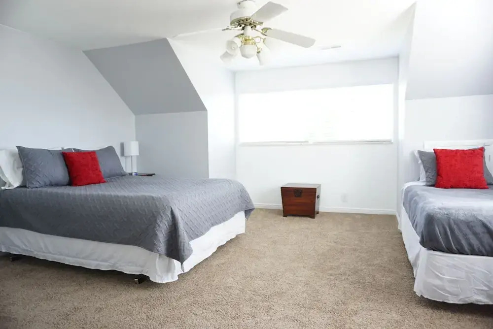 Large Room Near UVU & BYU