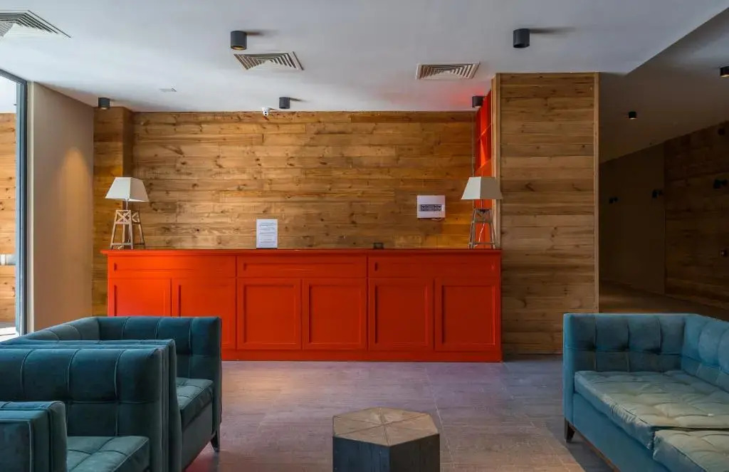 Apart Hotel