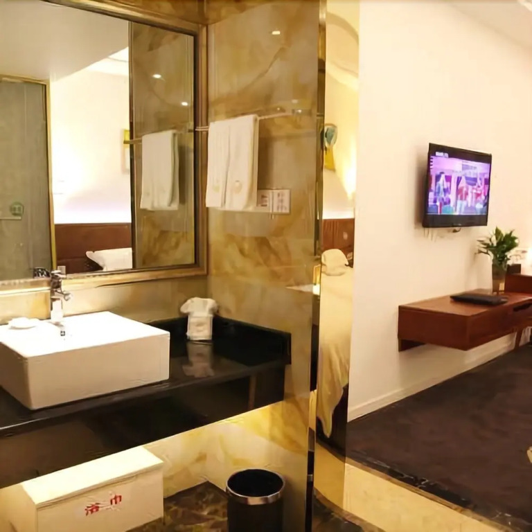 New Continental Hotel