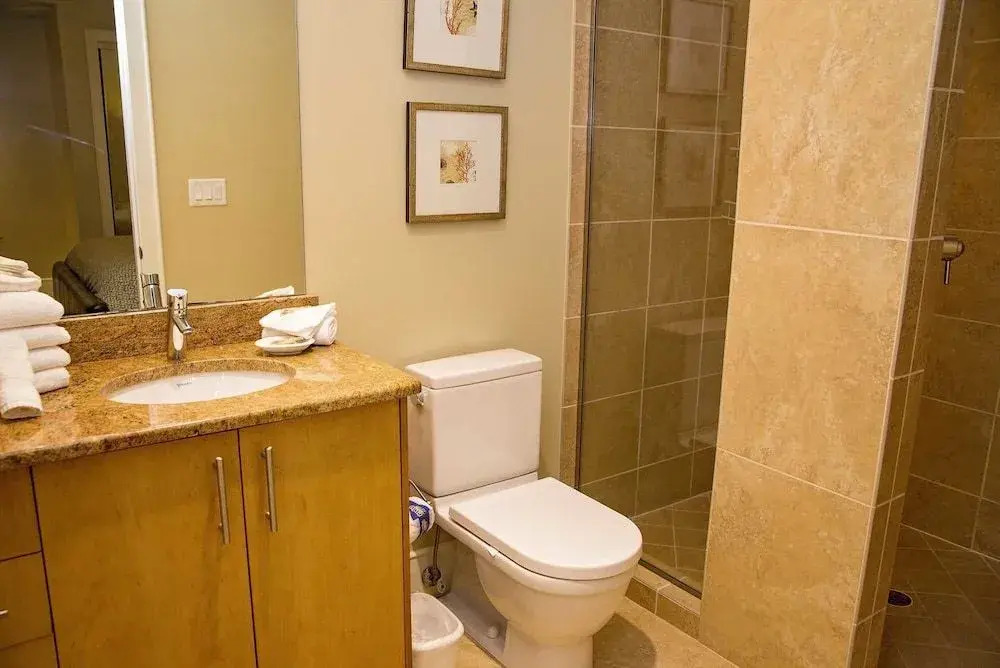 Turquoise Place C2605 3 Bedrooms 3.5 Bathrooms Condo