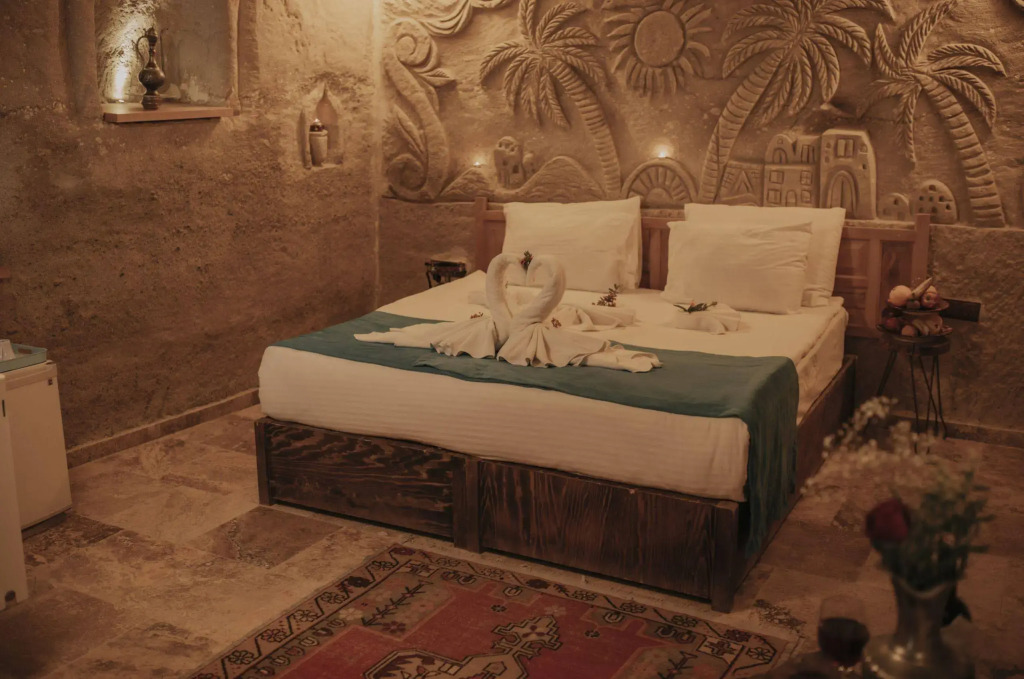 Cappadocia Eagle Cave Inn
