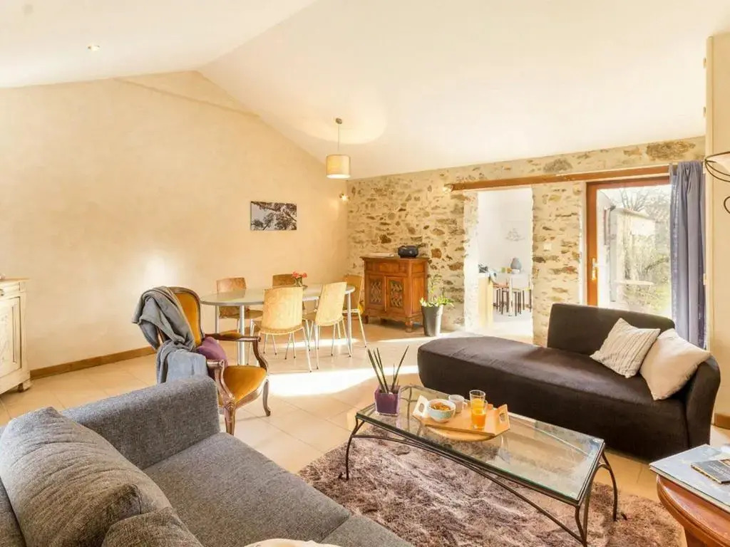 Gîte Charmant avec Jardin, Proche Plages, Wifi et Activités en Famille! - FR-1-306-1031