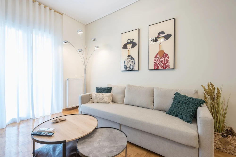 The Luxury Suite by Cloudkeys
