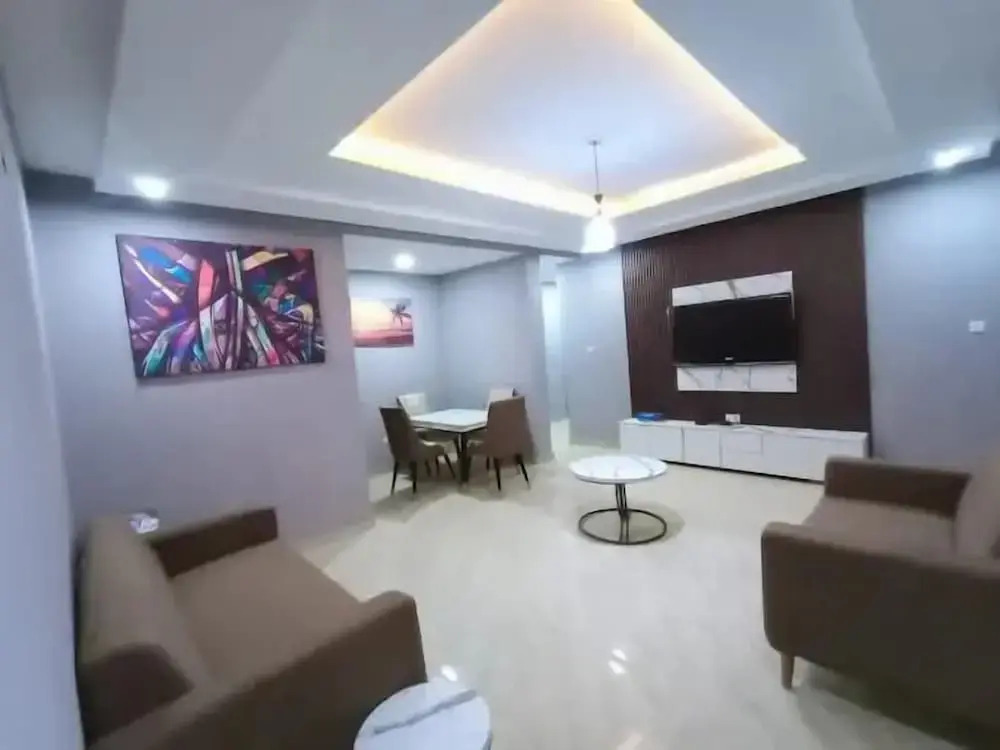 Exclusive Hotel and Suites by K