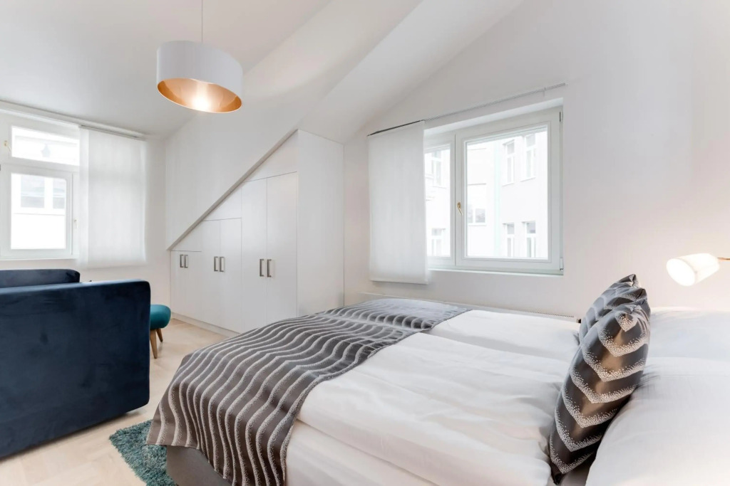 Royal Residence Apartment in the Heart of Prague