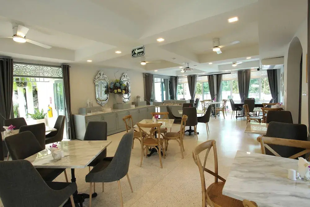 Villa Amphawa