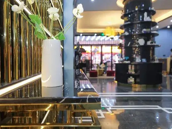 Jupian Movie Hotel (Pingyang Aojiang Xinhenan Road)