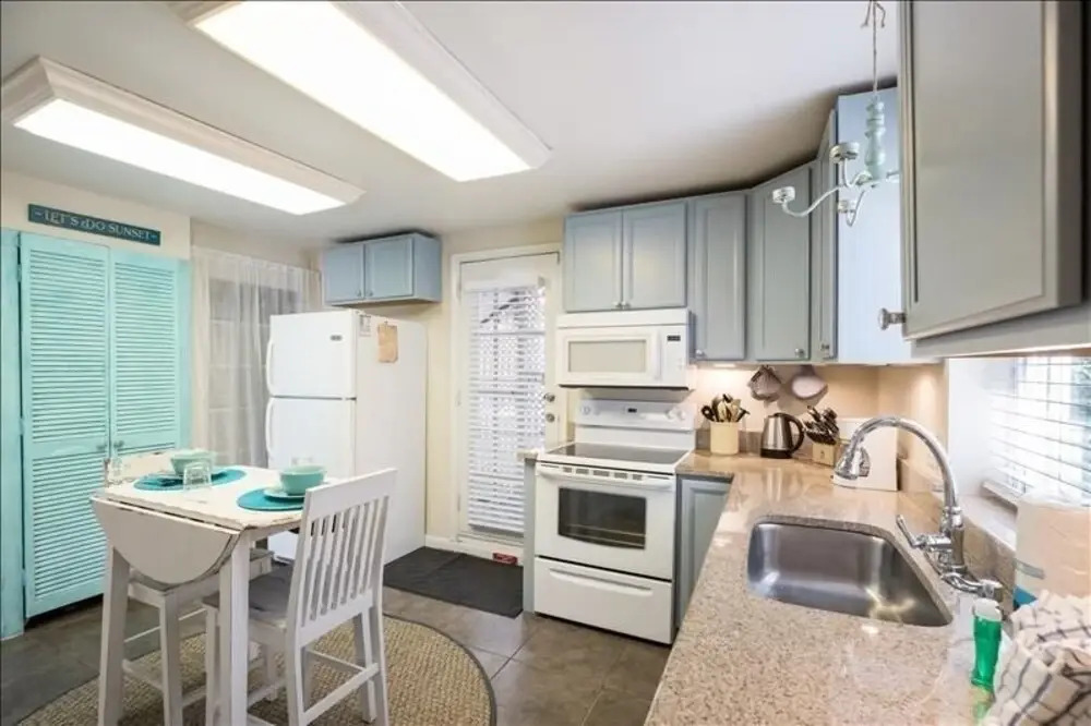 Lazy Daisy 2 Bedrooms 1 Bathroom Villa