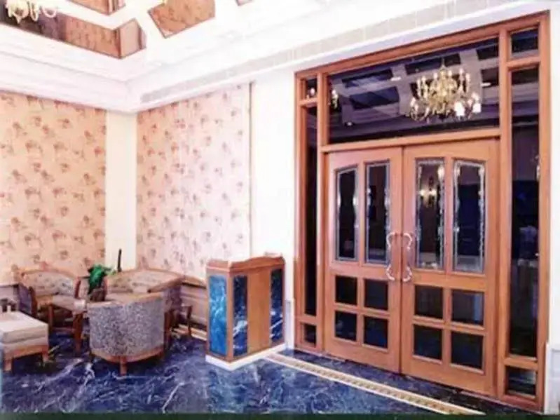 Vista Rooms At Airport