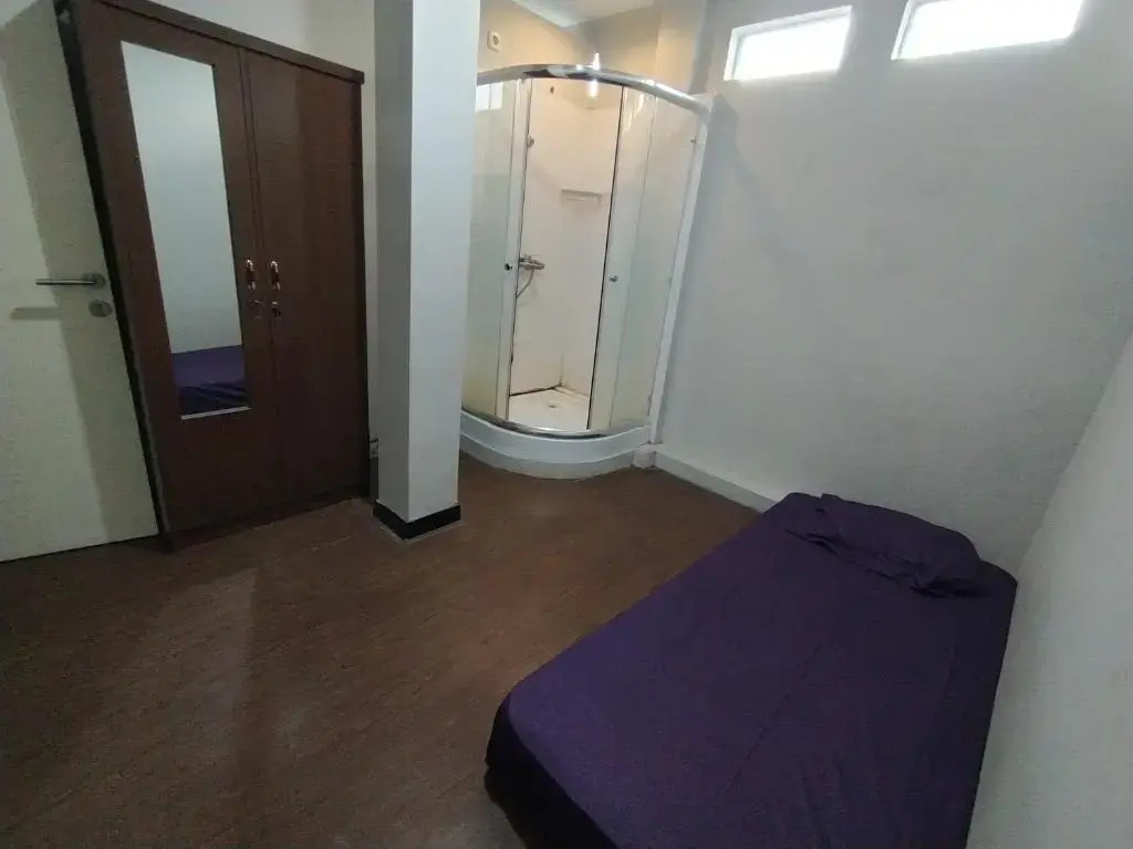 OYO Life 2736 Pondok Klara