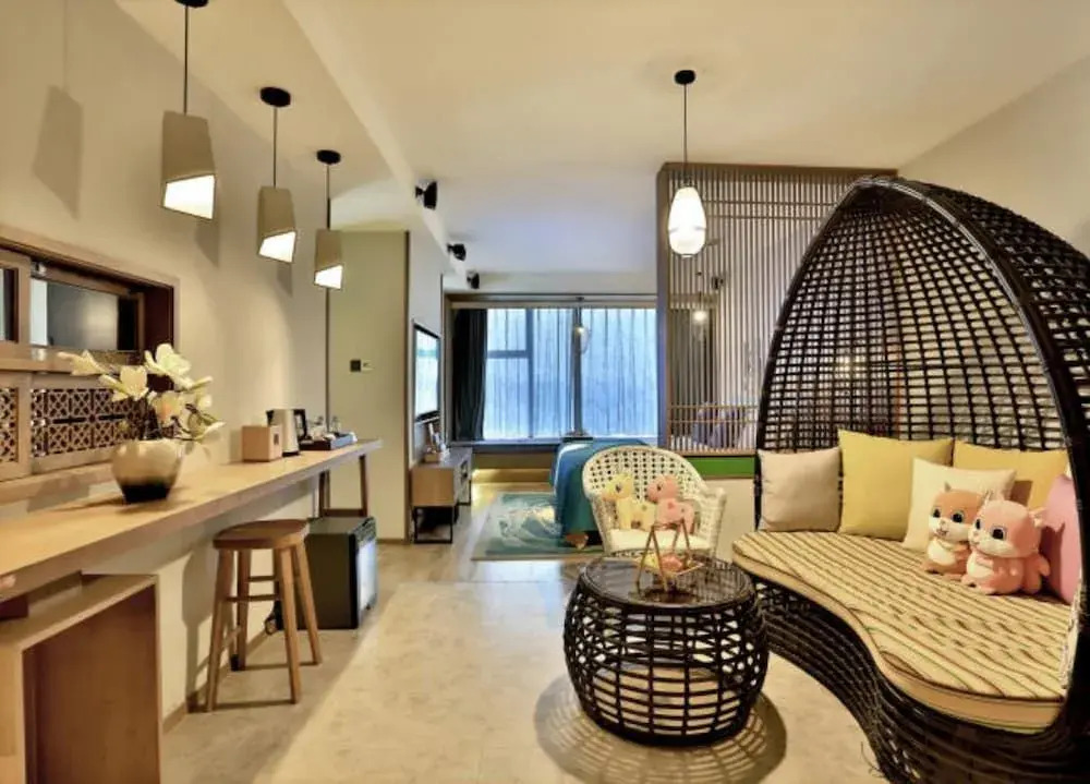HAOZEN HOTEL (Sanyang Square Railway Station)