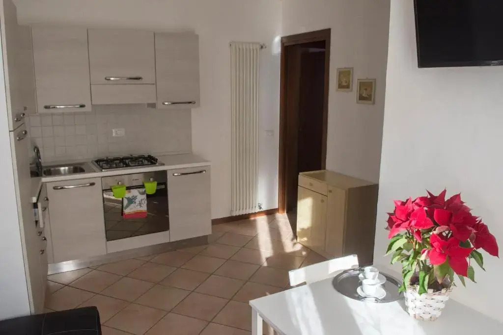 la terrazza del borgo con parcheggio