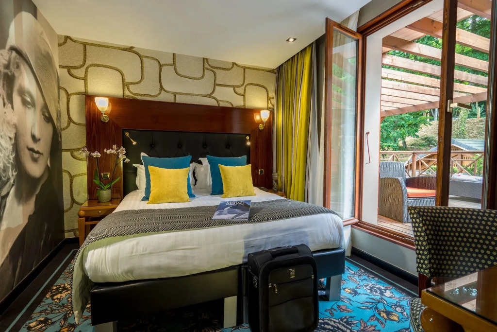 Les Trésoms Lake and Spa Resort