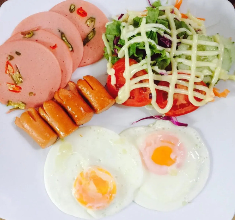Amphawa Club