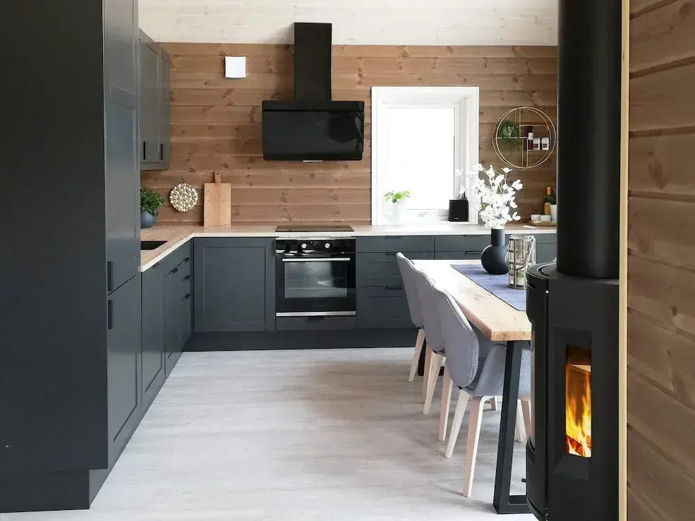 6 Person Holiday Home in Kalvag