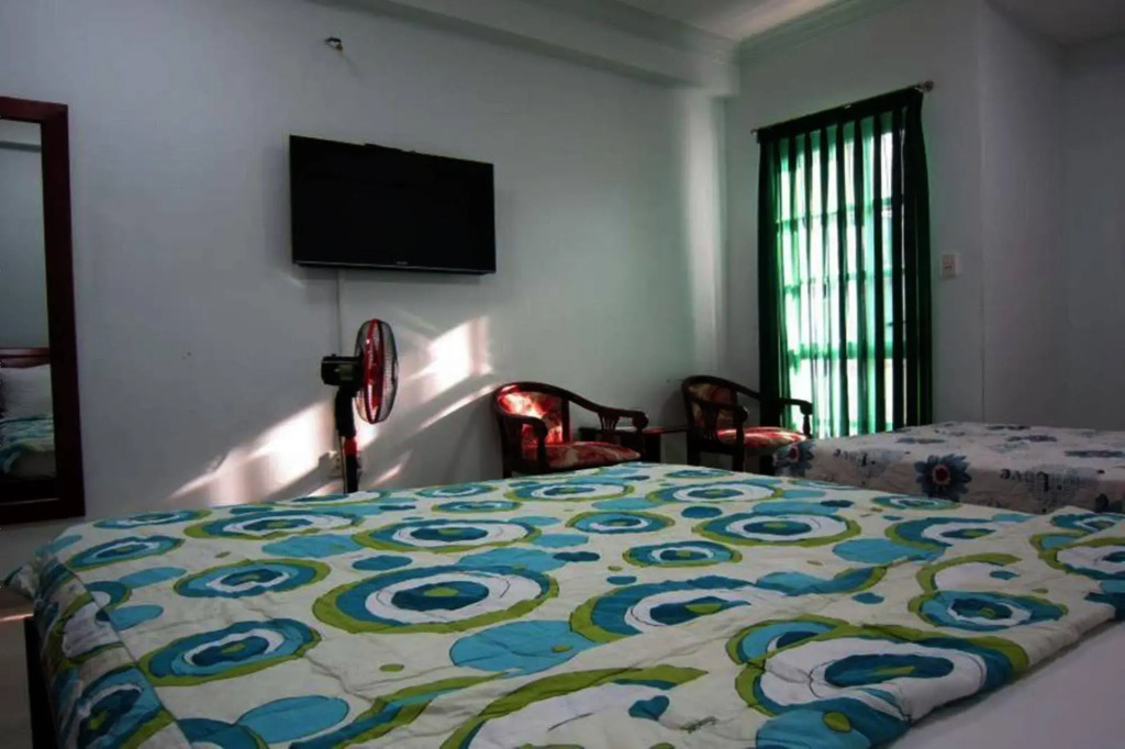 Quy Thanh Hotel