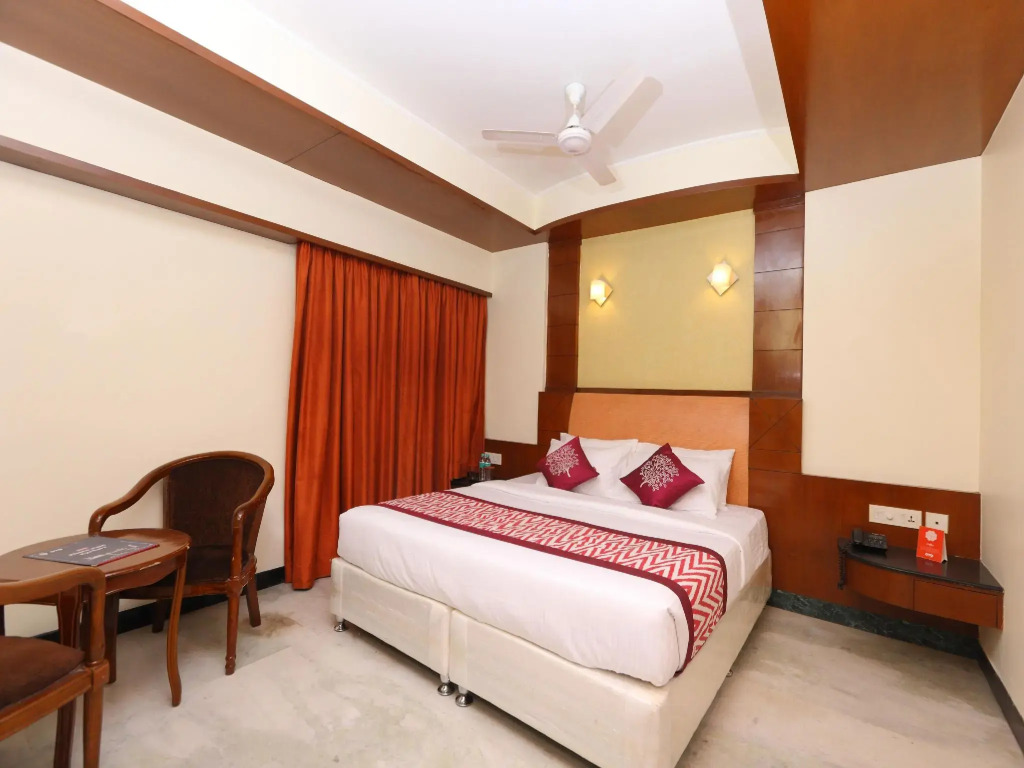 OYO Townhouse 551 Chennai Deluxe Koyambedu