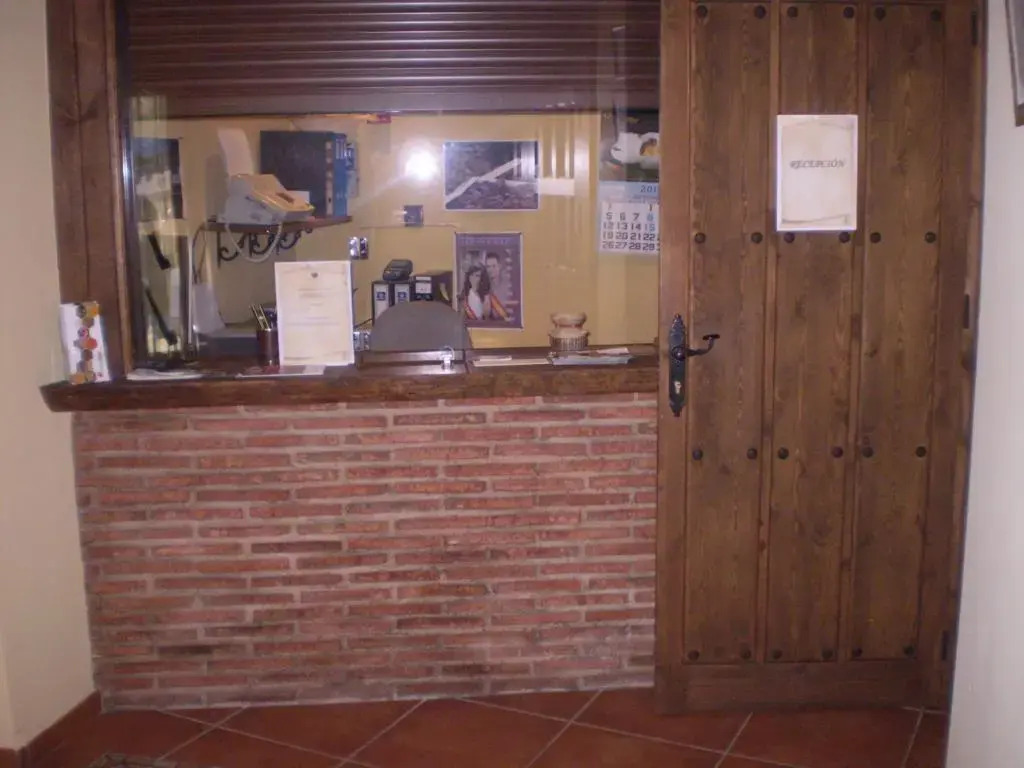 Hotel Balcón de los Montes