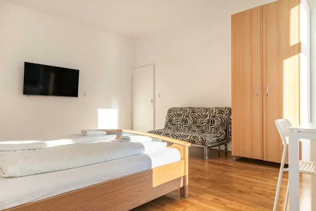 Comfortable 3BR shared Apart. - Suitable For Long Stays