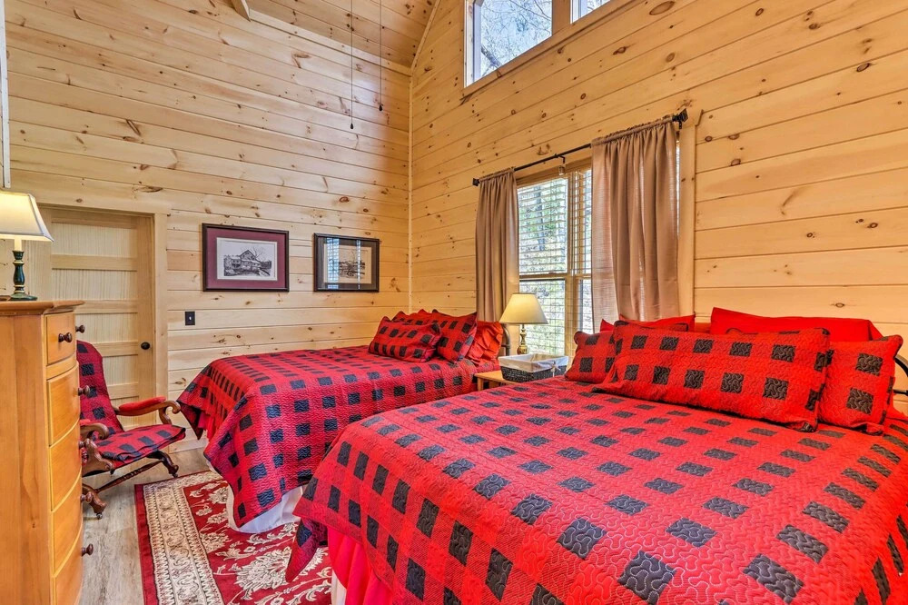 Mineral Bluff Cabin Near Lake Blue Ridge