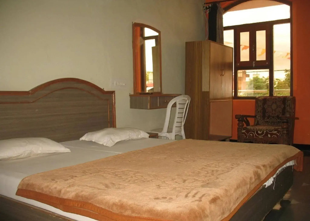 Hotel Jain