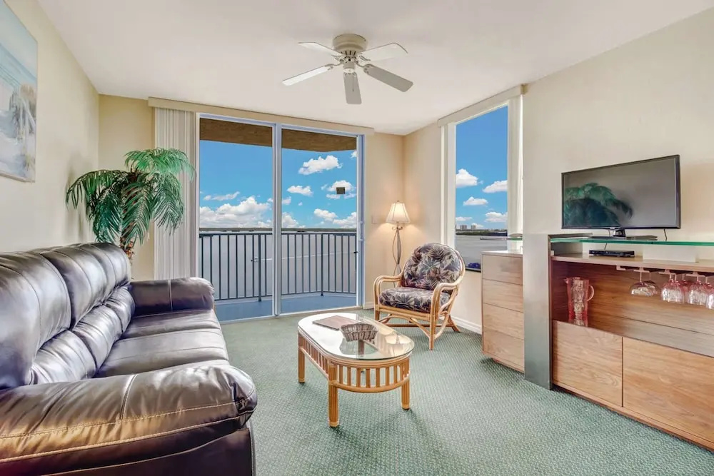 Lovers Key Resort 802