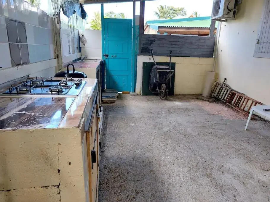 La Petite Maison, Spacieuse, Avec Jardin / Parking