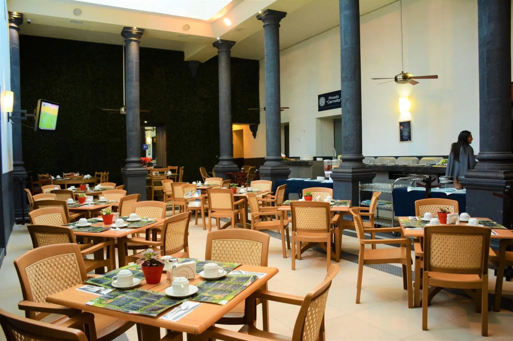 El Hotel