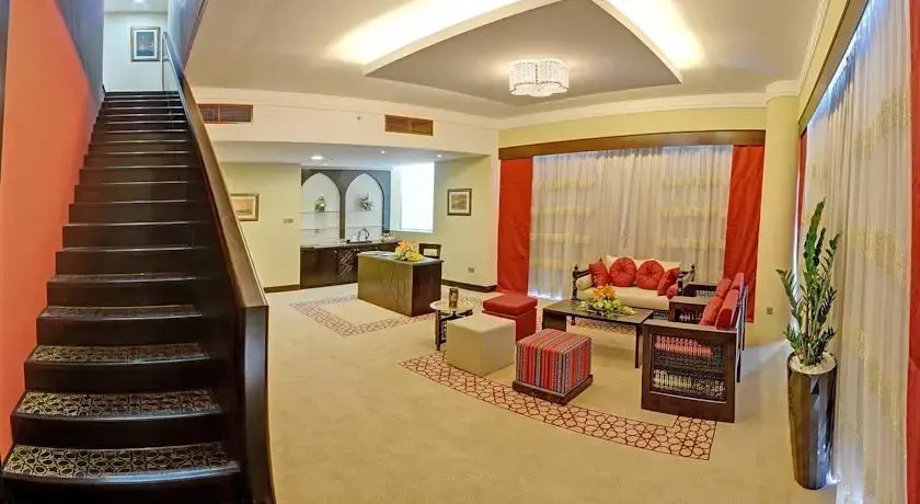 Boutique 7 Hotel and Suites