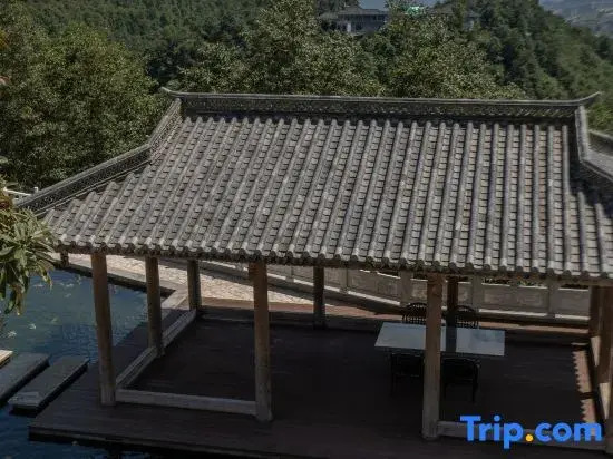 Tengchong Juxian Resort