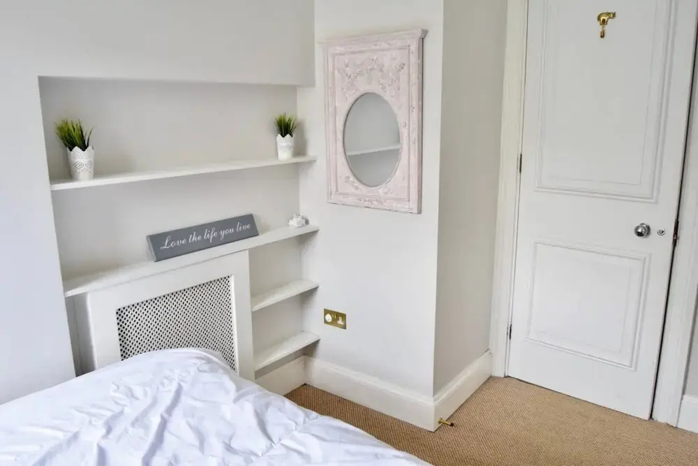 Elegant 2 Bedroom Chelsea Flat With Roof Terrace