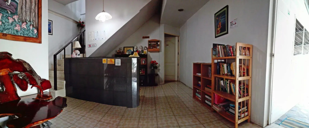 P.California Inter Hostel