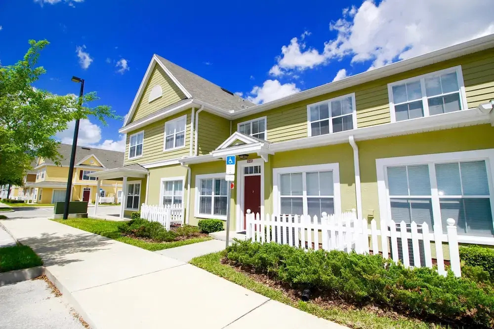 Villas at Seven Dwarfs - 4561 Yellowgold Road West