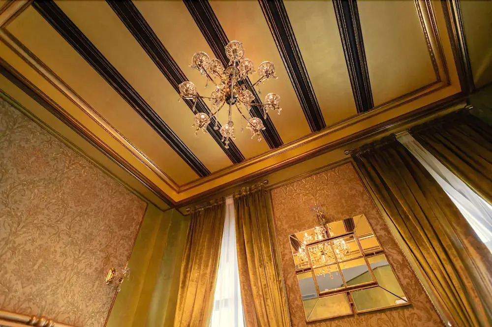 Belle Epoque Boutique