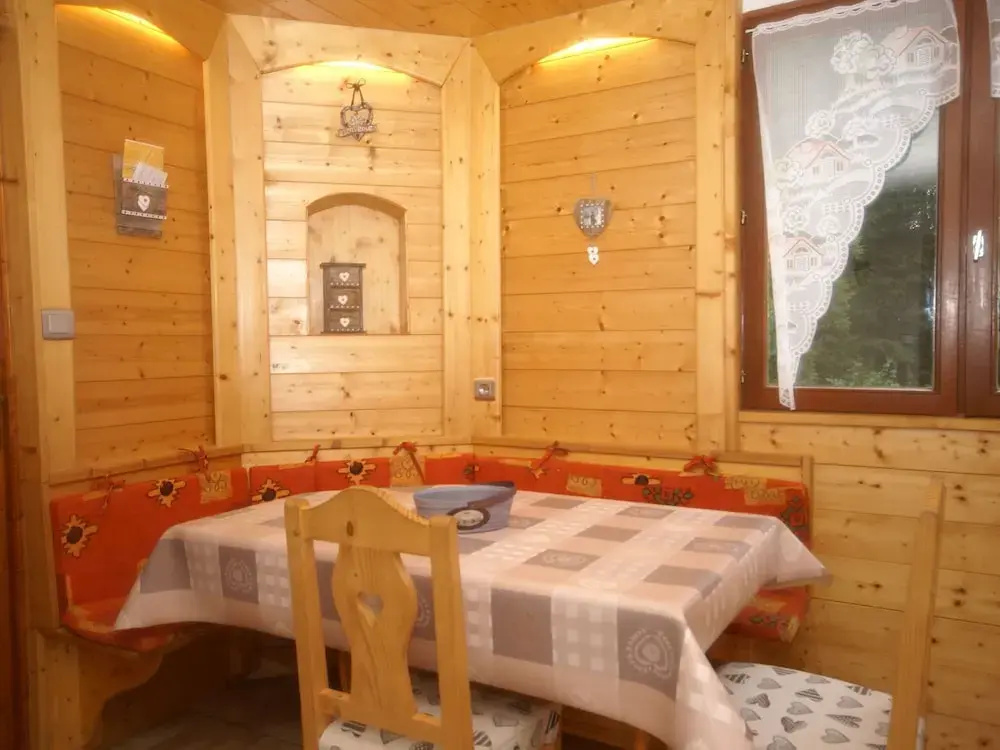 Ventron Chalet with Hill Views