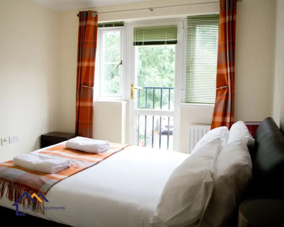 Sarum Suite
