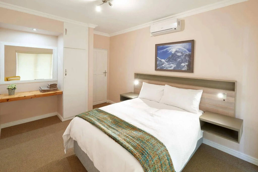 Outeniqua Travel Lodge